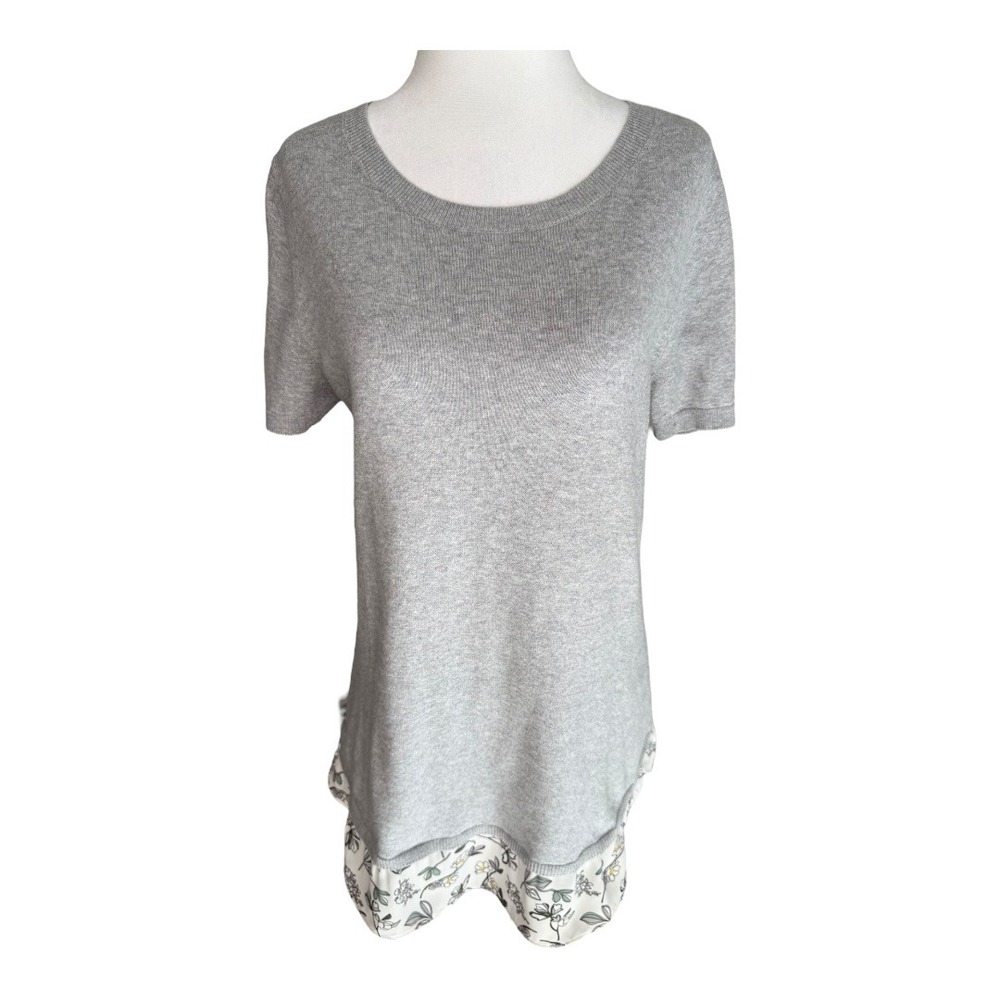 LOFT Outlet Gray Knit Top Floral Hem Short Sleeve Casual Blouse Size‎ Small